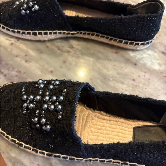Tory Burch NIB Black Slip-Ons - Picture 5 of 7